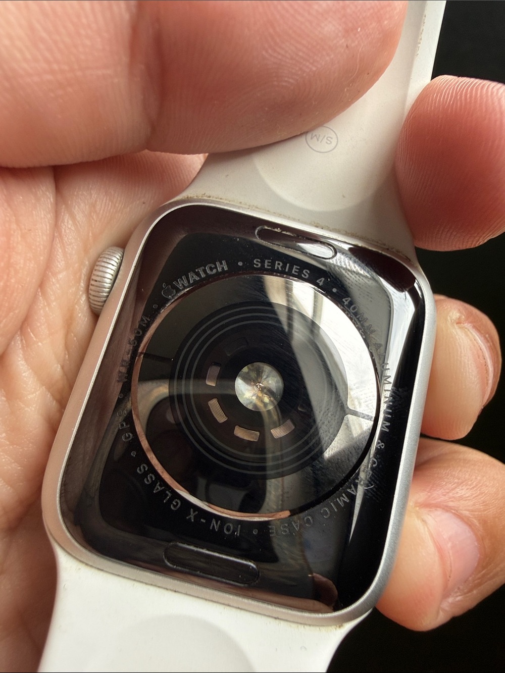 Apple Watch with White Sport Band and Lavender Charging Holder - Picture 6 of 7